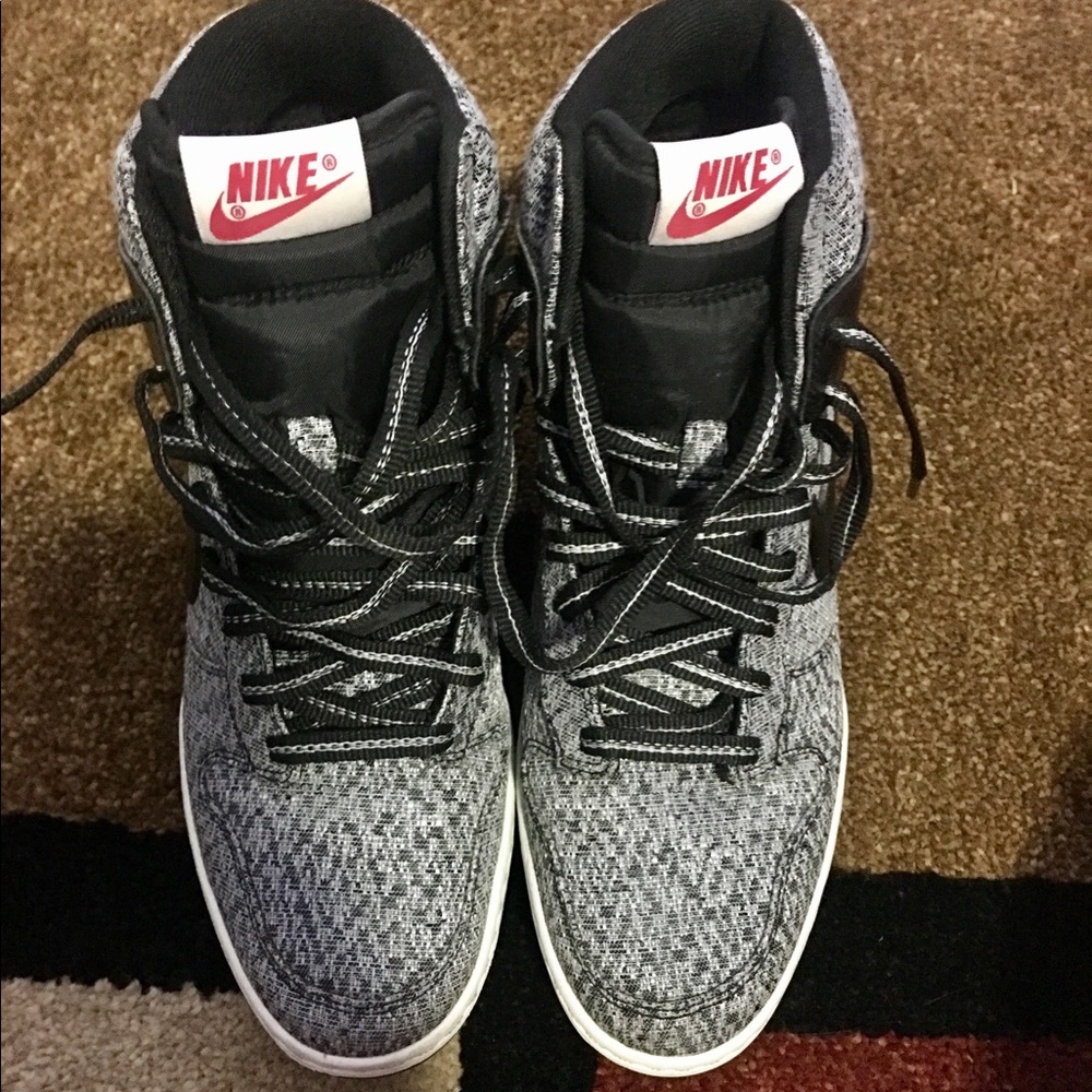 Women's Nike Dunk Sky Hi TXT